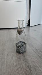 Klein glazen vaasje met hart, Huis en Inrichting, Woonaccessoires | Vazen, Overige kleuren, Ophalen of Verzenden, Minder dan 50 cm