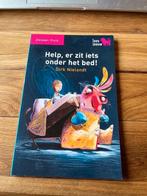 Boek Help er zit iets onder mijn bed. Dirk Nielandt, Ophalen of Verzenden, Gelezen, Dirk Nielandt, Fictie algemeen