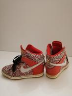 nike sleehak, Kleding | Dames, Schoenen, Ophalen of Verzenden, Gedragen, Zwart, Sneakers of Gympen