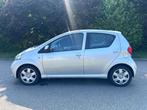 Toyota Aygo 1.0-12V 5DR*Airco*Nieuwe APK*LM velgen*Elektrisc, Voorwielaandrijving, Gebruikt, 4 stoelen, 68 pk
