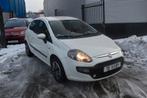 Fiat Punto 1.2 51KW/69PK 3DR Grande 2011 Wit, Auto's, Fiat, Voorwielaandrijving, 40 €/maand, 4 cilinders, Wit