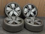 Originele 19 inch VW Passat B8 B9 Leeds 5x112 ET44 Goodyear, Auto-onderdelen, Banden en Velgen, ., Banden en Velgen, 235 mm, .