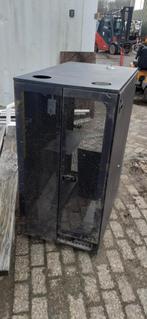 Dell serverkast, Ophalen, Zo goed als nieuw, Geperforeerd, Geperforeerd