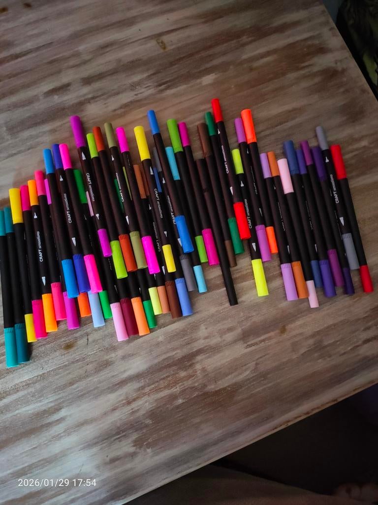 Craft Sensations stiften set 48 X, Hobby en Vrije tijd, Tekenen, Ophalen of Verzenden, Zo goed als nieuw, Potlood of Stift