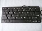 mini toetsenbord met muis, Toetsenbord en muis-set, Ophalen of Verzenden, Zo goed als nieuw, Qwerty