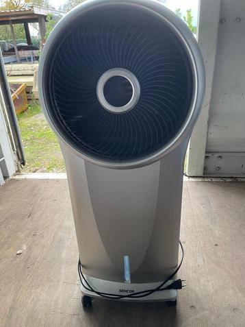 Mobiele Ventilator - Koel de Zomer Door! beschikbaar voor biedingen