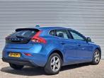 Volvo V40 2.0 T2 Summum | Nieuw Binnen! | Stoelverwarming |, Auto's, Voorwielaandrijving, 65 €/maand, Gebruikt, 4 cilinders