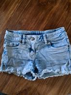 Jeans short 146, Meisje, Ophalen of Verzenden, Zo goed als nieuw