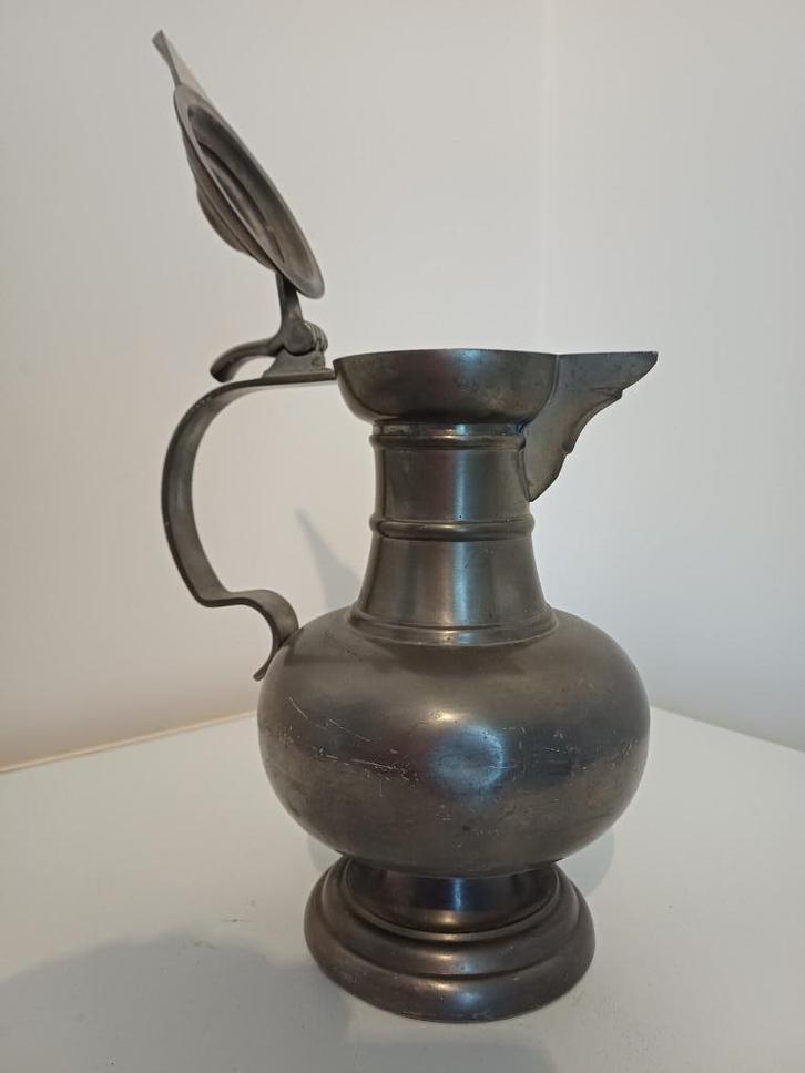 Vintage schenkkan van hoogwaardig tin, Antiek en Kunst, Antiek | Tin, Ophalen of Verzenden