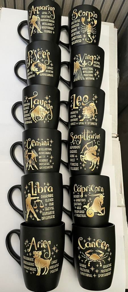 Nieuwe handgemaakte zwarte sterrenbeeld mokken., Ophalen of Verzenden, Nieuw, Overige stijlen, Kop(pen) en/of Schotel(s)