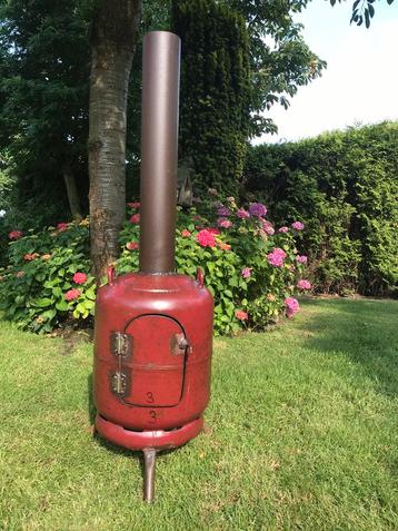 Tuinhaard Terrasverwarmer houtkachel vuurkorf terrashaard  beschikbaar voor biedingen