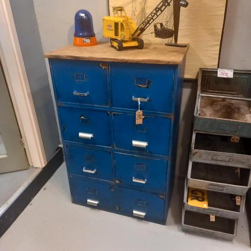 Vintage ijzeren ladekast - industriële kast, Huis en Inrichting, Kasten | Ladekasten, Zo goed als nieuw, 100 tot 150 cm, 50 tot 100 cm