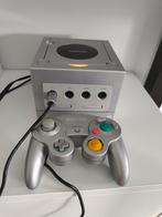 Nintendo gamecube zilverkleurig, Spelcomputers en Games, Spelcomputers | Nintendo GameCube, Ophalen of Verzenden, Zo goed als nieuw