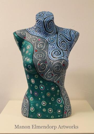 Unieke Handbeschilderde Torso "She's A Lady" Kunst Nieuw  beschikbaar voor biedingen