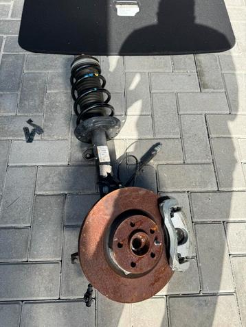 Fiat 500l fusee compleet incl. Klauw schijf etc 2017 beschikbaar voor biedingen