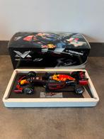 Max Verstappen First win! 1:18, Ophalen of Verzenden, Zo goed als nieuw