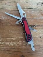 VICTORINOX FORESTER GRIP RED, Caravans en Kamperen, Kampeergereedschap, Ophalen of Verzenden, Zo goed als nieuw