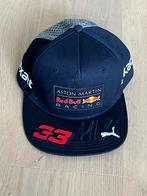 Puma Red Bull Racing Pet met handtekening Max Verstappen, Ophalen of Verzenden, Zo goed als nieuw, One size fits all, Pet