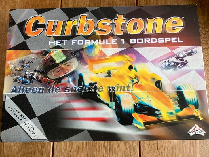 Curbstone - Het Formule 1 Bordspel, Hobby en Vrije tijd, Gezelschapsspellen | Bordspellen, Gebruikt, Drie of vier spelers, Reisspel