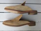 Yaya schoenen/ slippers 40 beige leer, Slippers, Beige, Ophalen of Verzenden, Zo goed als nieuw