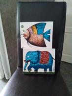 2 handgemaakte schilderijtjes, olifant en vis, Antiek en Kunst, Ophalen of Verzenden