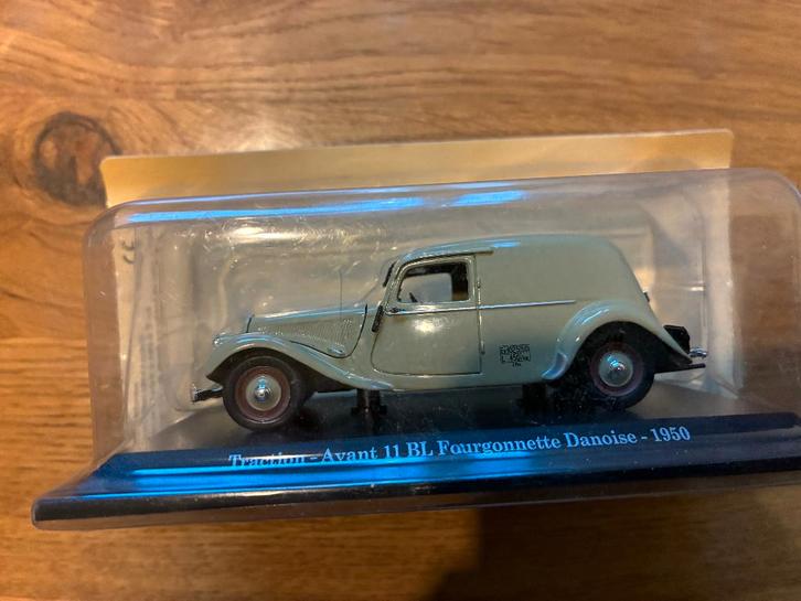28179: Citroën traction avant 11 BL Fourgonnette Danoise '50, Hobby en Vrije tijd, Modelauto's | 1:43, Nieuw, Auto, Overige merken