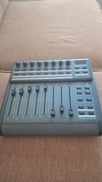 Behringer BCF2000 MIDI Controller, Muziek en Instrumenten, Ophalen, Gebruikt, 5 tot 10 kanalen
