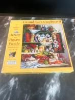 Sunsout puzzel 1000 stukjes Grandma’s cupboard, Ophalen of Verzenden, 500 t/m 1500 stukjes, Zo goed als nieuw