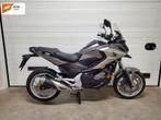 HONDA NC 750 X ABS Nieuwstaat Zeer Weinig KM, Motoren, Motoren | Honda, Bedrijf, 745 cc, Overig, 2 cilinders