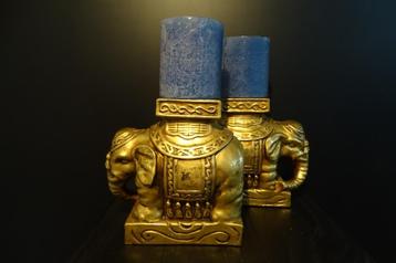 2 goudkleurige chinese olifanten beschikbaar voor biedingen