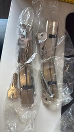 40-55mm AXA gelijksluitend cilinders, nieuw in verpakking, Ophalen of Verzenden, Nieuw, Overige materialen, Slot