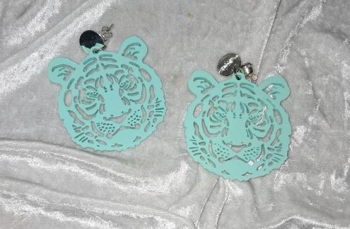 Mooie nieuwe  turquase tijger oorbellen, Sieraden, Tassen en Uiterlijk, Oorbellen, Nieuw, Overige materialen, Zilver, Ophalen of Verzenden