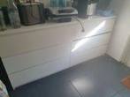 Gratis witte ikea dressoir, Huis en Inrichting, Kasten | Dressoirs, Ophalen, Gebruikt, 25 tot 50 cm