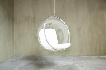 Bubble chair 2x beschikbaar voor biedingen