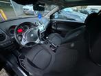 Alfa Romeo MiTo 1.4 (bak jankt) XENON/airco/NAVI, Auto's, Alfa Romeo, 47 €/maand, Te koop, Geïmporteerd, MiTo