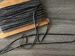 Nr 579) Opruiming van prachtig zilver/zwart band 5 m 2,50, Verzenden, Nieuw, Lint, Band of Elastiek
