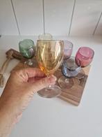 Vintage gekleurde sherry of port glazen voet glazen, Verzamelen, Glas en Borrelglaasjes, Ophalen of Verzenden, Gebruikt, Overige typen