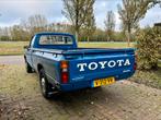 Toyota Hilux N30 1980 origineel 1e lak klassieker, Auto's, Achterwielaandrijving, 4 cilinders, Blauw, Handgeschakeld