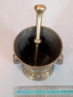 messing vijzel met stamper, Antiek en Kunst, Antiek | Koper en Brons, Ophalen, Brons