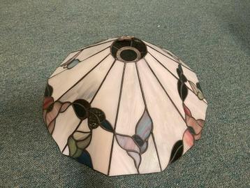 Tiffany Lampenkap Bloemmotief in goed conditie (2 st) beschikbaar voor biedingen