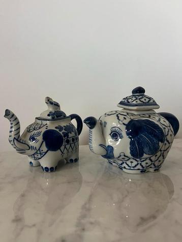 Vintage Chinees Porseleinen Theepotjes beschikbaar voor biedingen