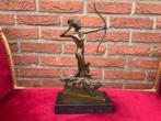 THE LAST ARROW, brons en marmer, Antiek en Kunst, Antiek | Koper en Brons, Ophalen of Verzenden, Brons