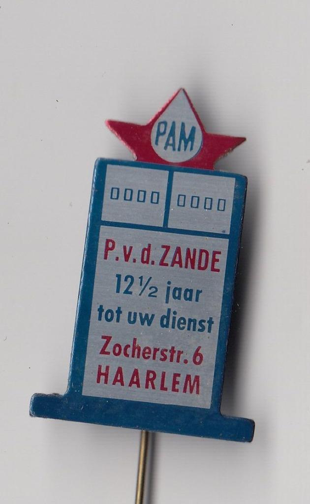 Haarlem PAM Tankstation Olie speldje, Verzamelen, Speldjes, Pins en Buttons, Gebruikt, Speldje of Pin, Overige onderwerpen, Ophalen of Verzenden