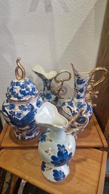 H. Bequet Vazen & Kan - Blauw Motief beschikbaar voor biedingen