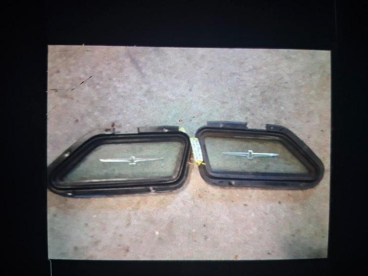 Ford Tbunderbird van 1971 raampjes C -Stijlen, Auto-onderdelen, Ruiten en Toebehoren, Ford, Gebruikt, Ophalen of Verzenden