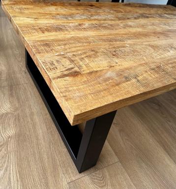 Mangohout salontafel  beschikbaar voor biedingen