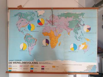 Oude schoolkaart - Wereldbevolking beschikbaar voor biedingen