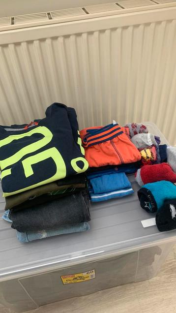 Jongens kledingpakket 116/122 merk retour, name it enz zgan beschikbaar voor biedingen