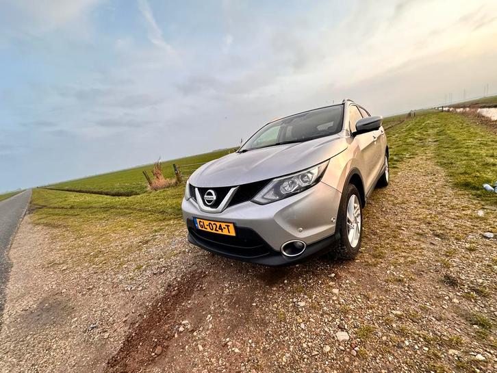 Nissan Qashqai zeer netjes en compleet., Auto's, Nissan, Particulier, Qashqai, 360° camera, ABS, Achteruitrijcamera, Airbags, Airconditioning