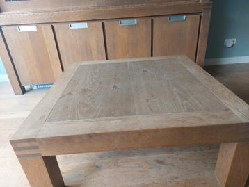 Salontafel beschikbaar voor biedingen